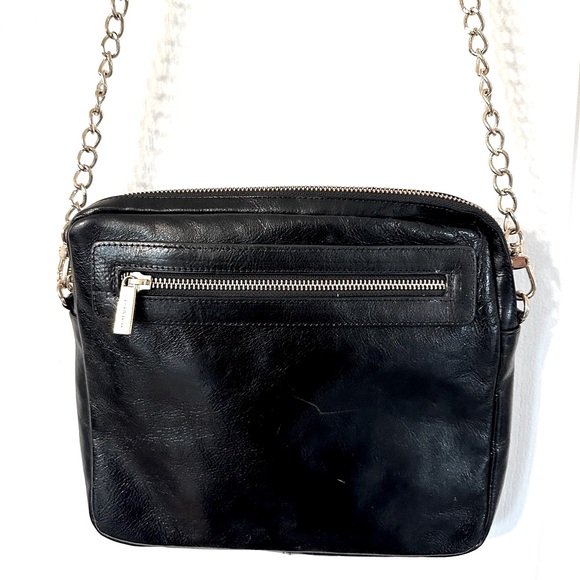 Danier leather crossbody bag - Picture 2 of 7